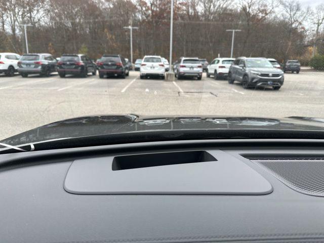 new 2026 Volkswagen Tiguan car, priced at $40,512