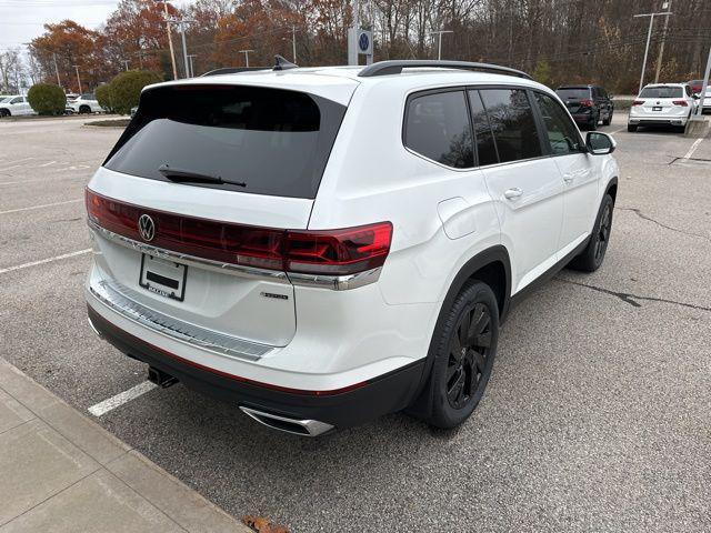 new 2026 Volkswagen Atlas car, priced at $45,169