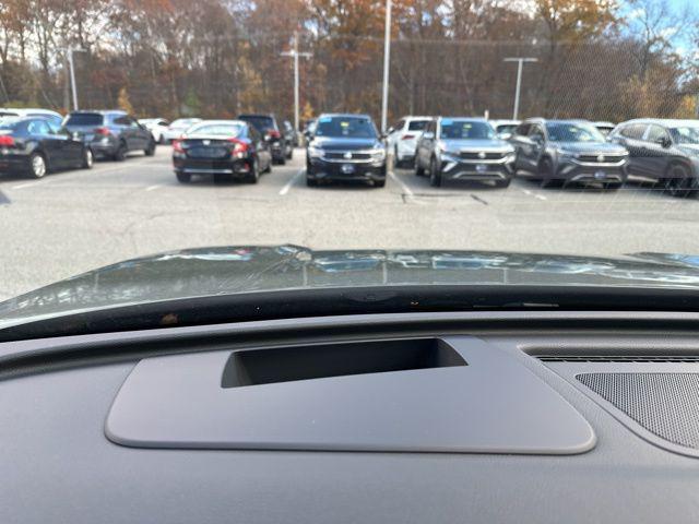 new 2026 Volkswagen Tiguan car, priced at $46,102