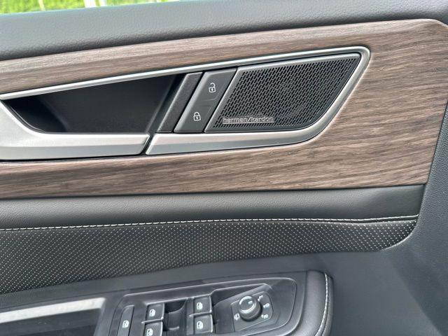 new 2026 Volkswagen Atlas car, priced at $52,817