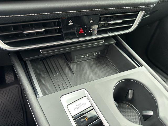 new 2026 Volkswagen Atlas car, priced at $39,909