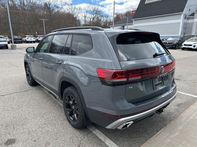new 2026 Volkswagen Atlas car, priced at $50,503