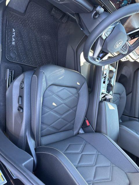 new 2026 Volkswagen Atlas car, priced at $44,714