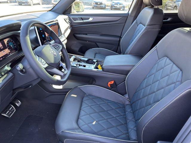 new 2026 Volkswagen Atlas Cross Sport car, priced at $51,092