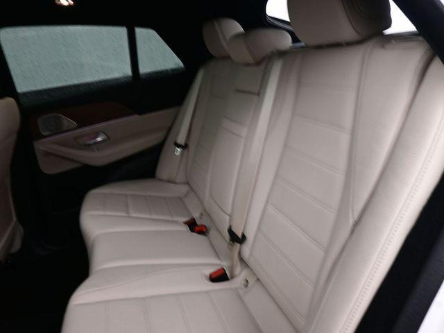 new 2026 Mercedes-Benz GLE 450 car, priced at $84,580