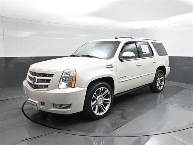 used 2013 Cadillac Escalade car, priced at $15,858