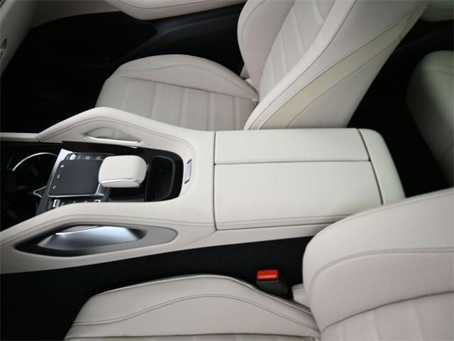 new 2026 Mercedes-Benz GLE 450 car, priced at $83,205