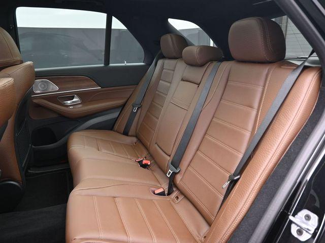 new 2026 Mercedes-Benz GLE 580 car, priced at $100,795