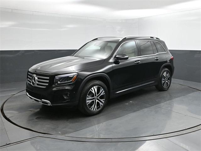 new 2026 Mercedes-Benz GLB 250 car, priced at $48,975