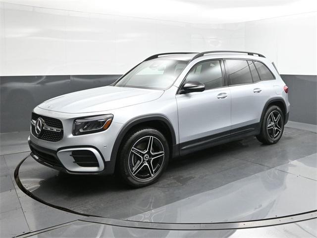 new 2024 Mercedes-Benz GLB 250 car, priced at $53,350