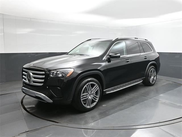 new 2026 Mercedes-Benz GLS 450 car, priced at $93,615