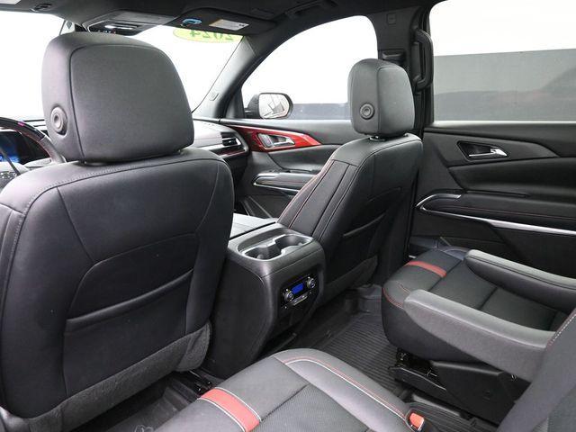 used 2024 Chevrolet Traverse car, priced at $45,107