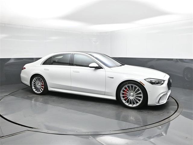 new 2026 Mercedes-Benz AMG S 63 E car, priced at $206,380