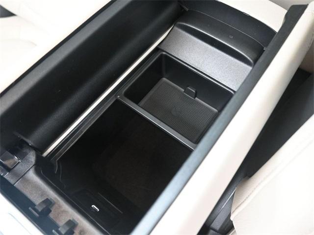 new 2025 Mercedes-Benz GLC 300 car, priced at $56,235