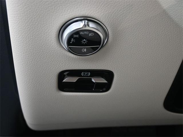 new 2025 Mercedes-Benz GLC 300 car, priced at $56,235