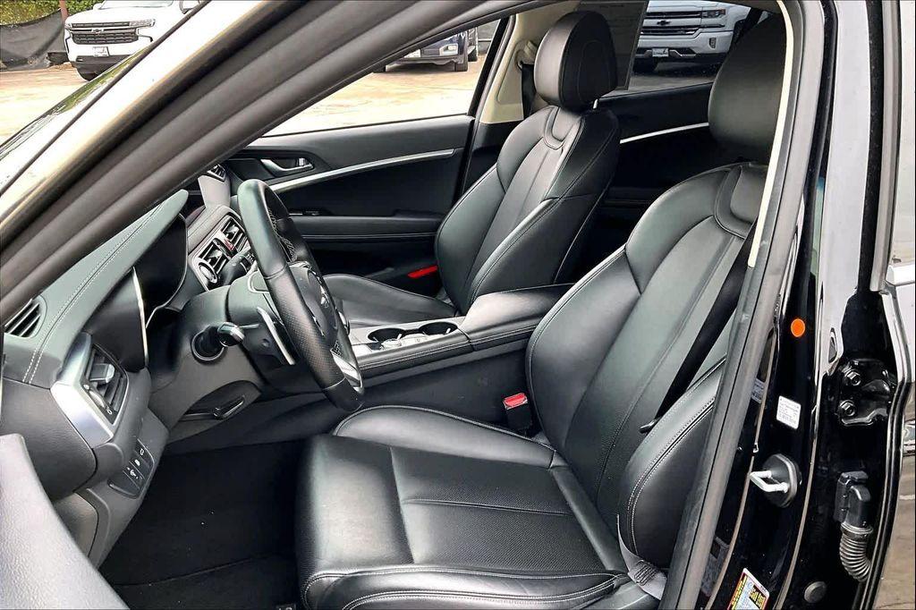 used 2023 Genesis G70 car, priced at $23,220