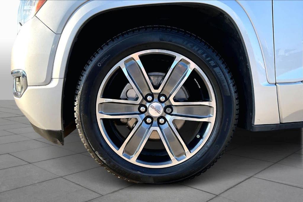 used 2017 GMC Acadia car, priced at $15,455