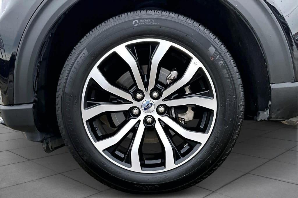 used 2025 Ford Explorer car, priced at $37,791