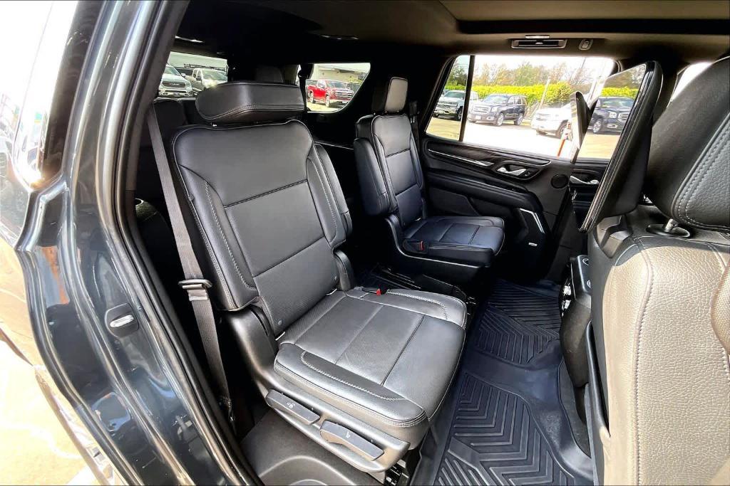 used 2021 GMC Yukon car, priced at $32,825