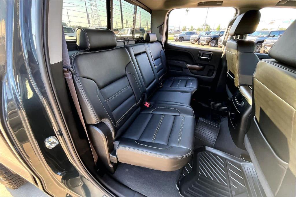used 2017 GMC Sierra 2500 car, priced at $45,720