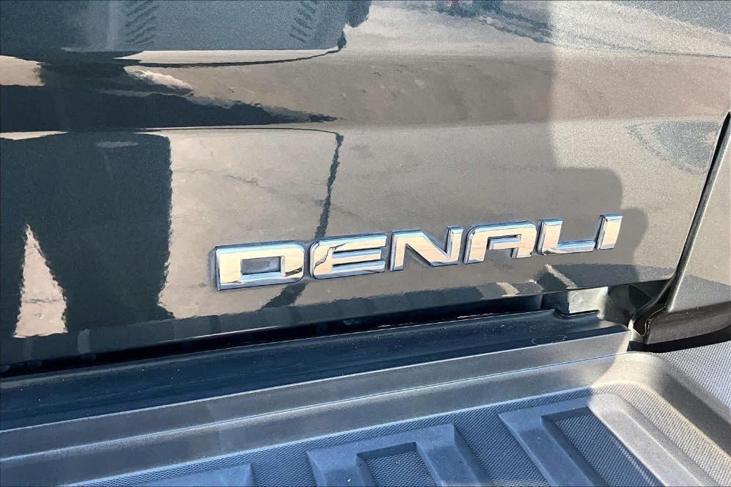 used 2017 GMC Sierra 2500 car, priced at $45,720