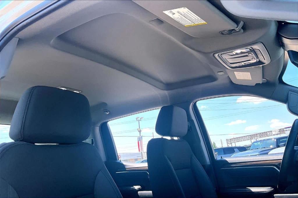 used 2025 Chevrolet Silverado 1500 car, priced at $38,925