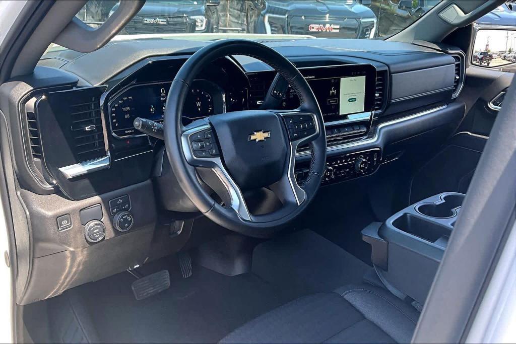used 2025 Chevrolet Silverado 1500 car, priced at $38,925