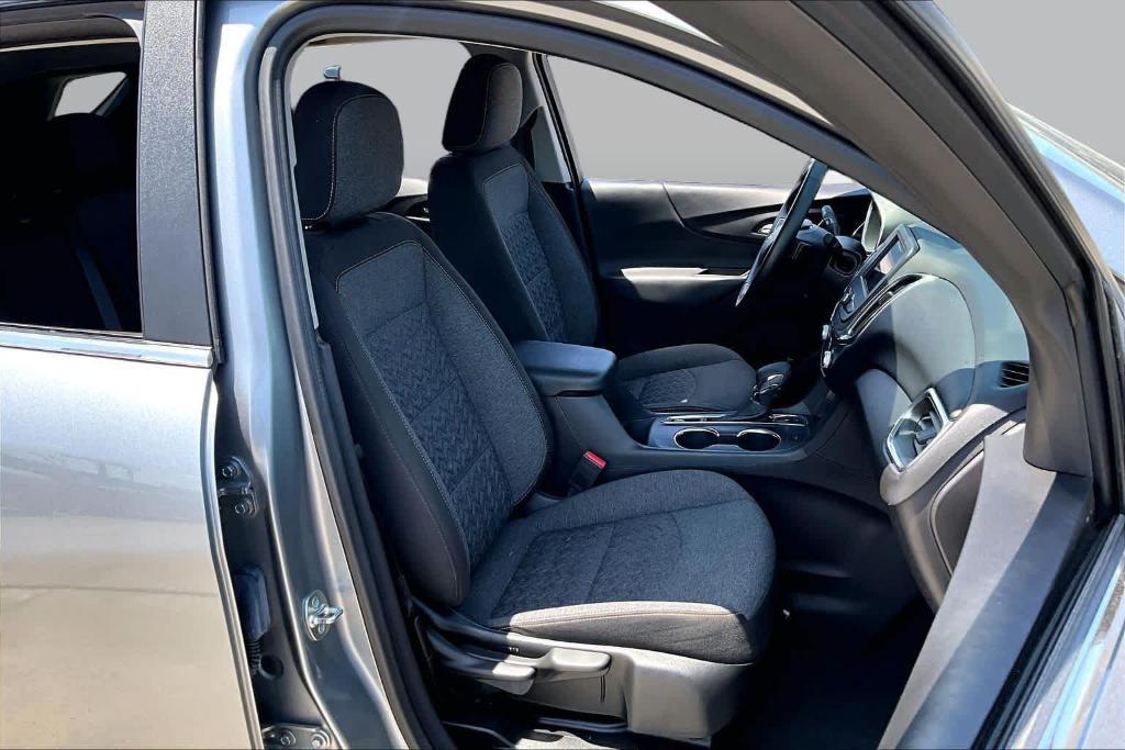 used 2024 Chevrolet Equinox car, priced at $22,352