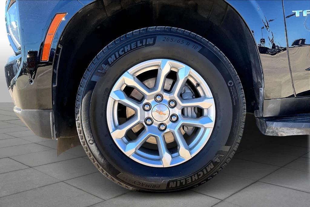 used 2025 Chevrolet Tahoe car, priced at $57,400