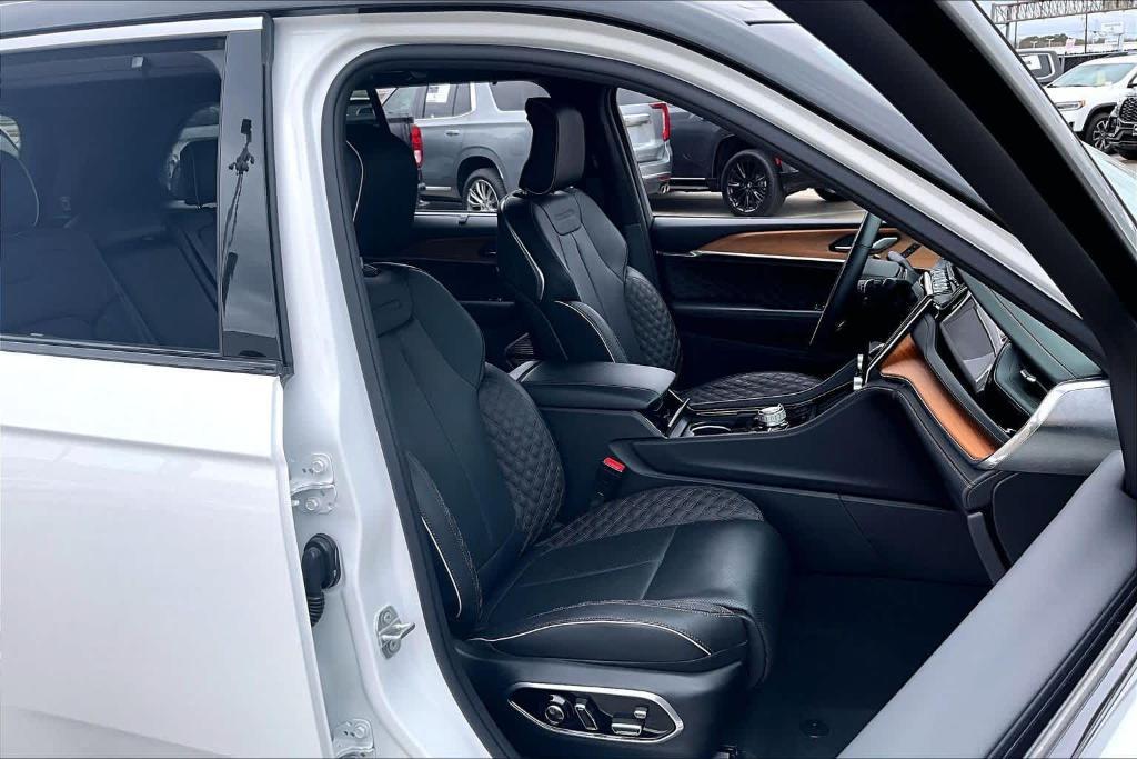 used 2022 Jeep Grand Cherokee 4xe car, priced at $35,644