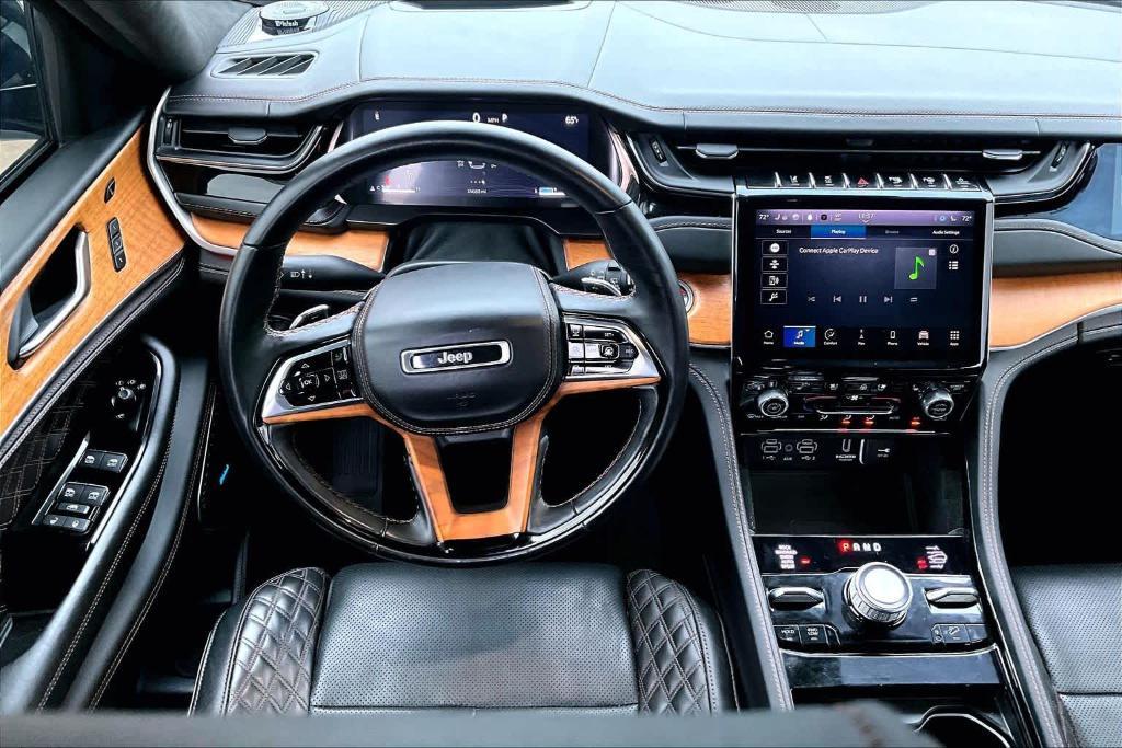 used 2022 Jeep Grand Cherokee car, priced at $39,695