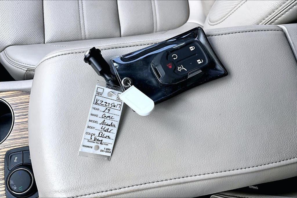 used 2019 GMC Acadia car, priced at $20,995