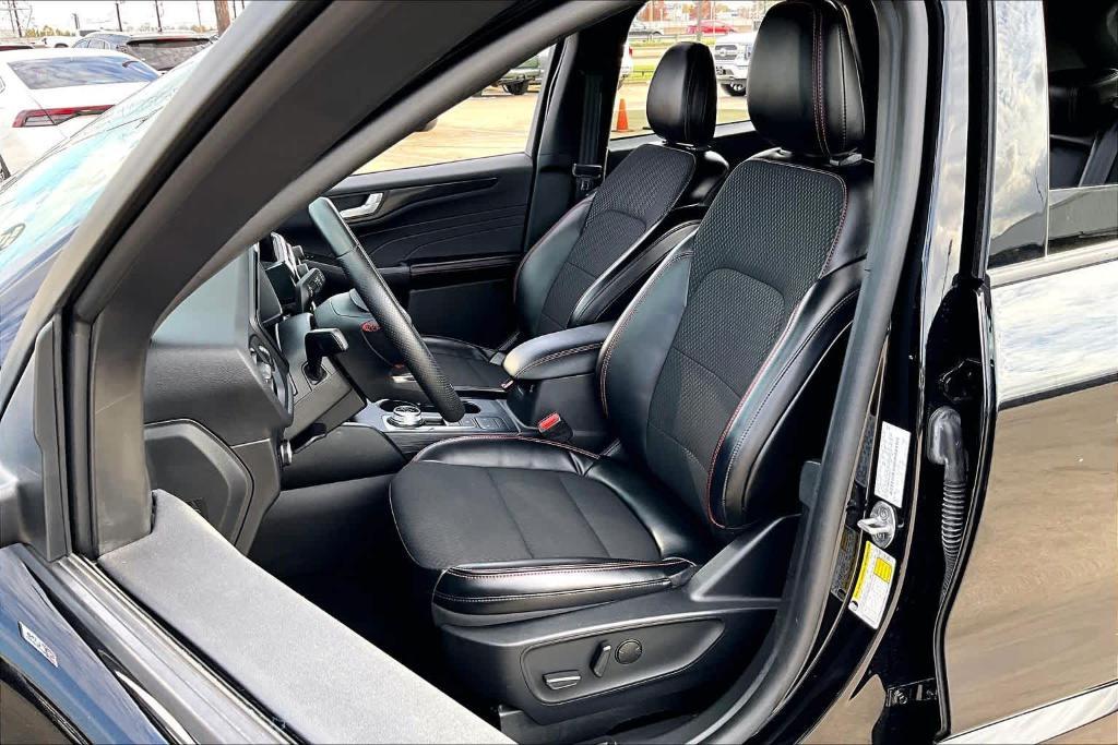 used 2024 Ford Escape car, priced at $19,549