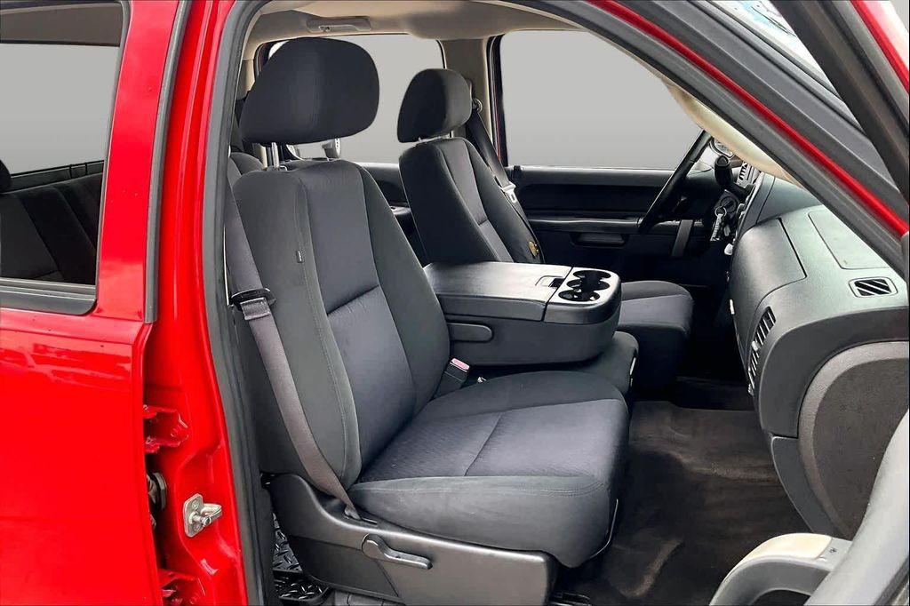 used 2013 GMC Sierra 1500 car, priced at $10,225