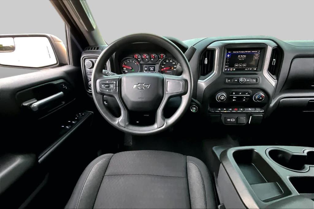 used 2024 Chevrolet Silverado 1500 car, priced at $41,032