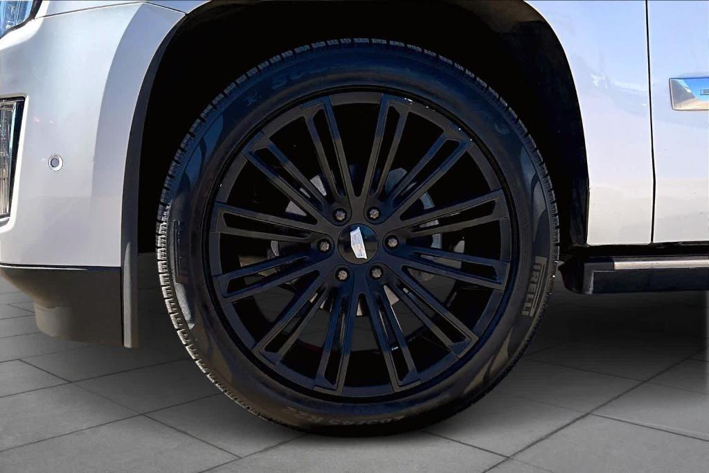 used 2017 Cadillac Escalade car, priced at $22,900