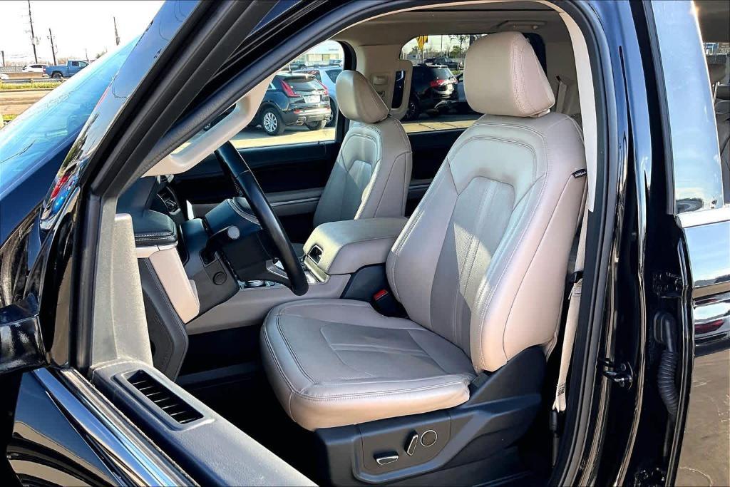 used 2024 Ford Expedition Max car, priced at $41,085