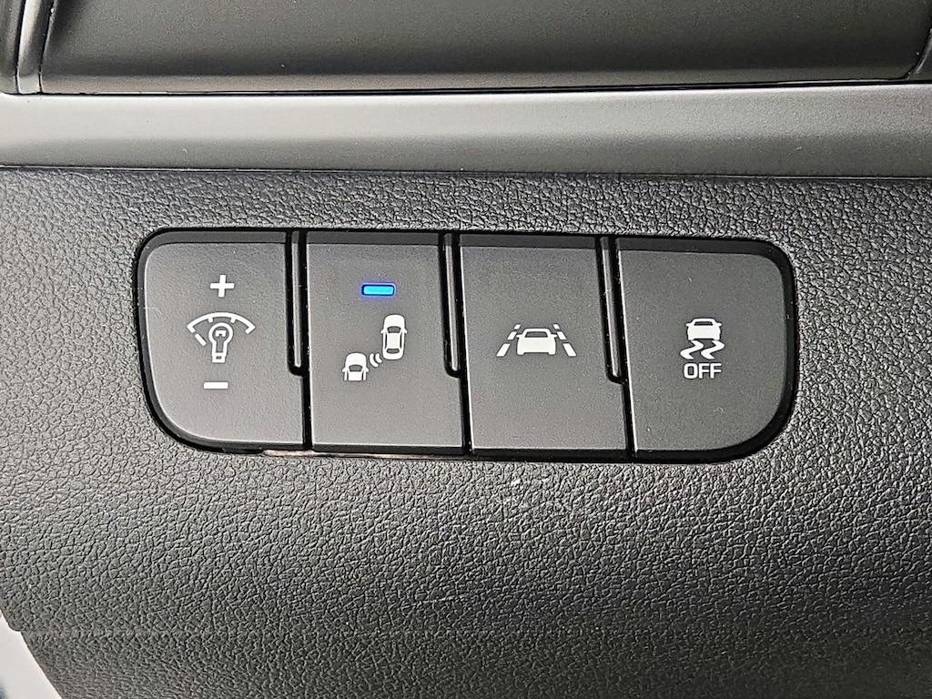 used 2020 Hyundai Elantra car, priced at $15,998