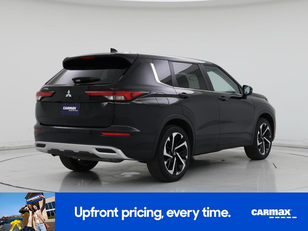 used 2024 Mitsubishi Outlander car, priced at $24,998