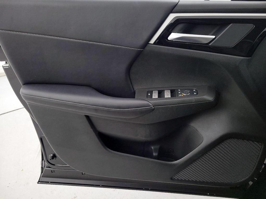 used 2024 Mitsubishi Outlander car, priced at $24,998