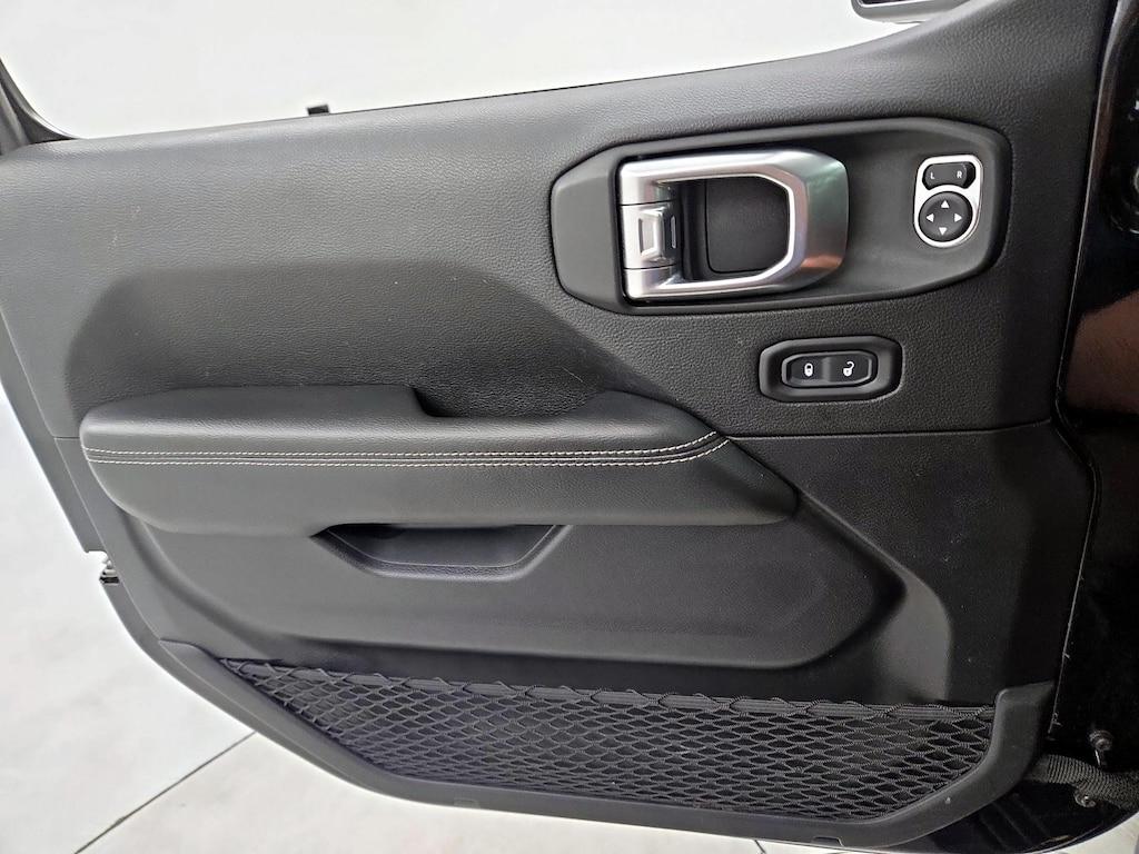 used 2020 Jeep Wrangler car, priced at $27,998