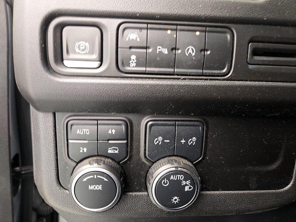 used 2023 Chevrolet Tahoe car, priced at $45,998