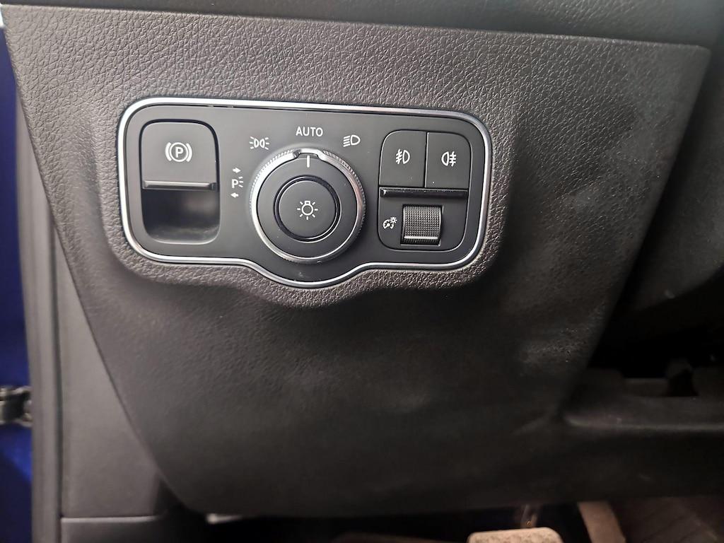 used 2021 Mercedes-Benz GLB 250 car, priced at $26,998