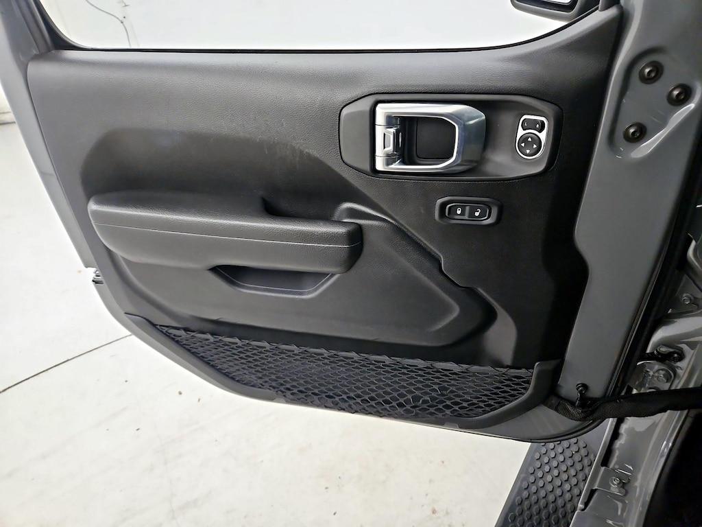 used 2022 Jeep Wrangler car, priced at $25,998