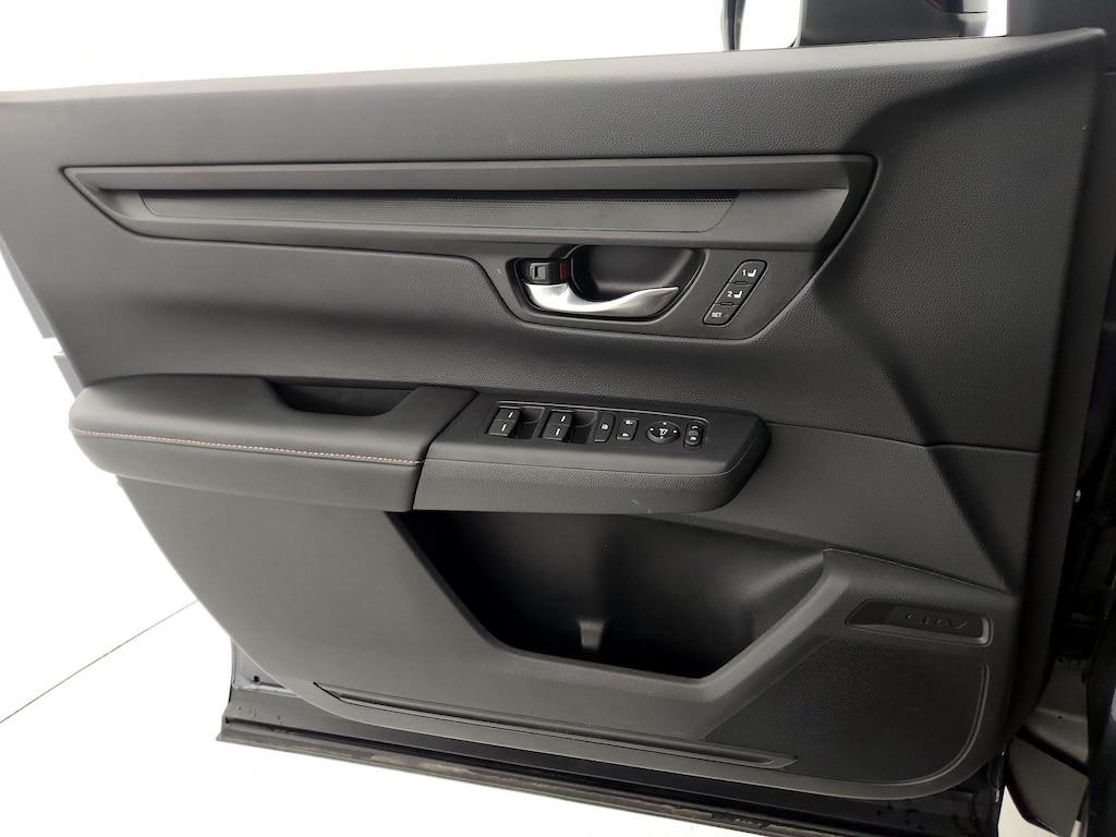 used 2025 Honda CR-V Hybrid car, priced at $31,998