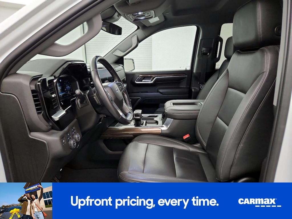 used 2022 Chevrolet Silverado 1500 car, priced at $43,998