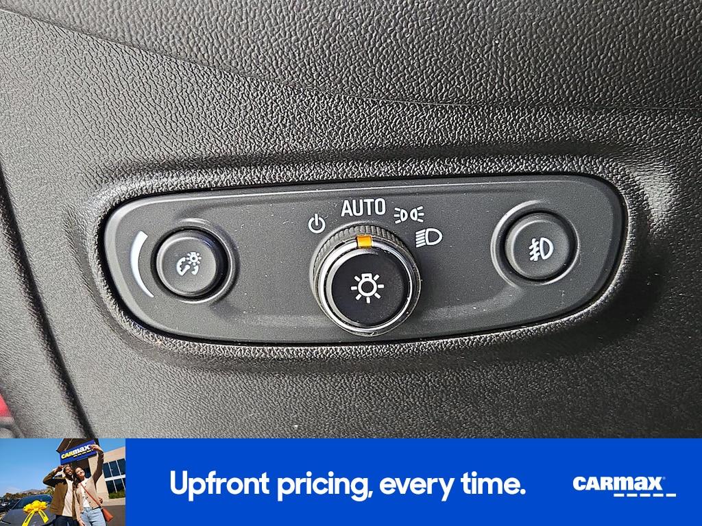 used 2020 Chevrolet Equinox car, priced at $21,998