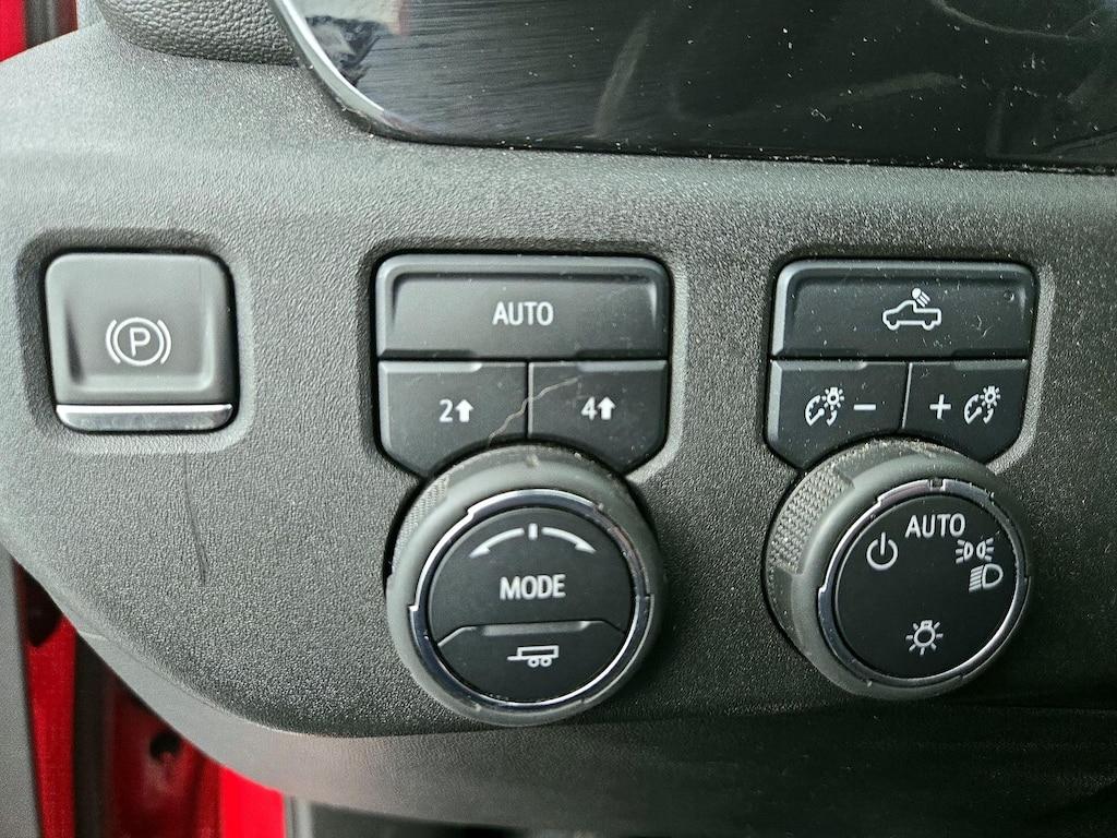 used 2022 Chevrolet Silverado 1500 car, priced at $31,998