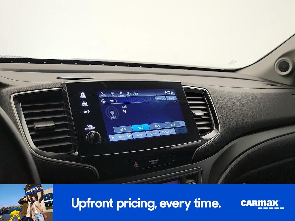 used 2021 Honda Pilot car, priced at $29,998