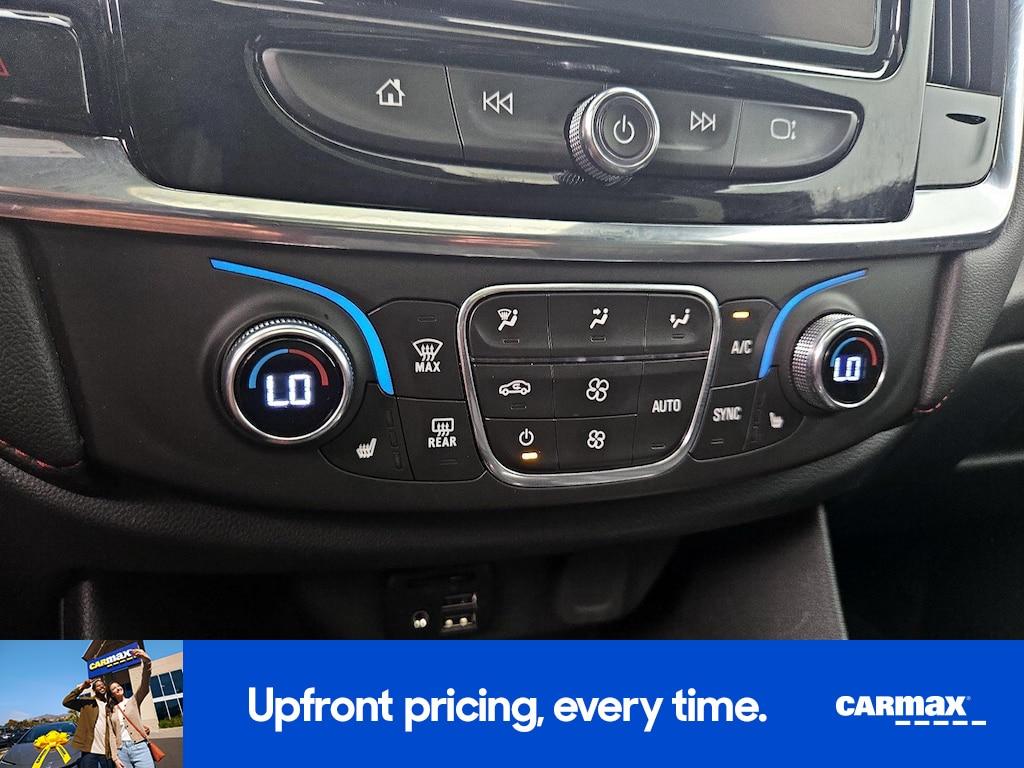 used 2023 Chevrolet Traverse car, priced at $38,998
